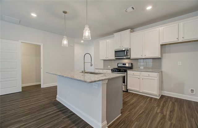 27 Butternut Way, Auburn, GA 30011