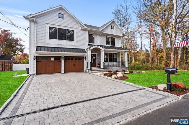 78 Glen Avenue, Roseland, NJ 07068