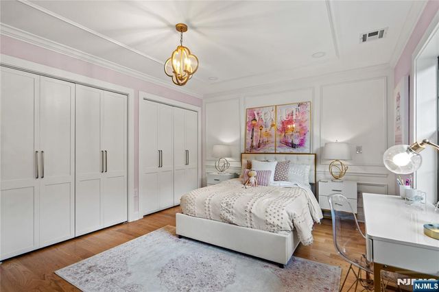 78 Glen Avenue, Roseland, NJ 07068