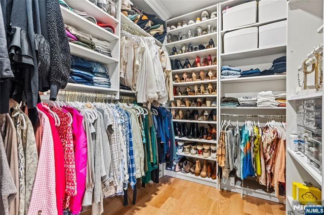78 Glen Avenue, Roseland, NJ 07068