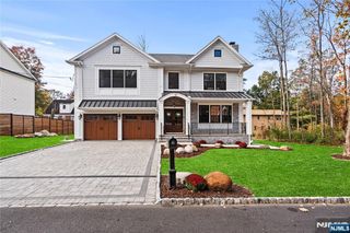 78 Glen Avenue, Roseland, NJ 07068
