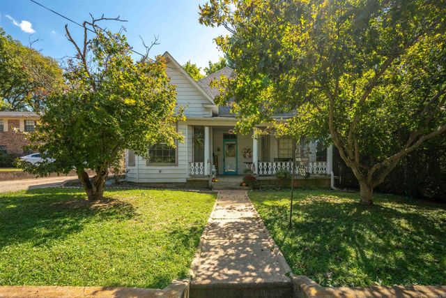 928 E Main Street, Batesville, AR 72501