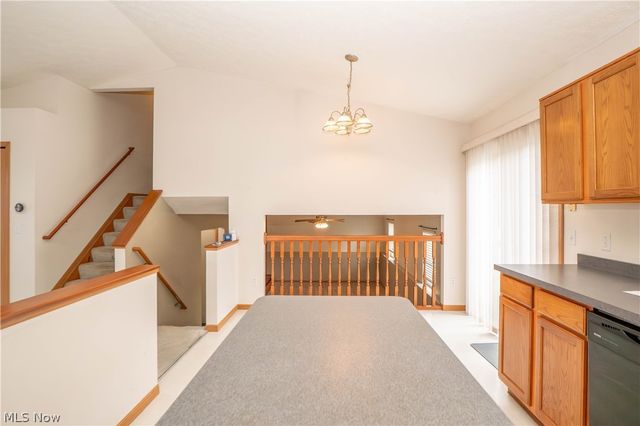 810 Sturbridge Drive, Medina, OH 44256