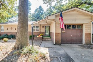 6610 NW 27 Street, Bethany, OK 73008