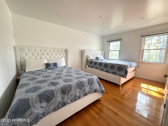 28 Ridge Road, West Long Branch, NJ 07764