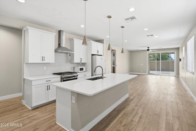 17939 W TORONTO Way, Goodyear, AZ 85338