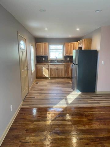 1010 Howell St, Hopkinsville, KY 42240