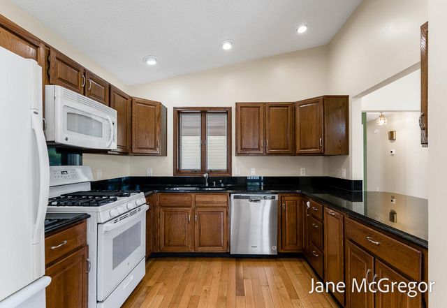 1731 Princess Lane, Muskegon, MI 49445