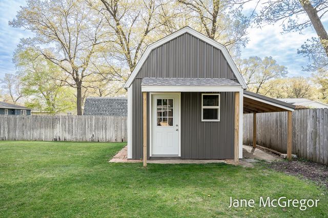 1731 Princess Lane, Muskegon, MI 49445