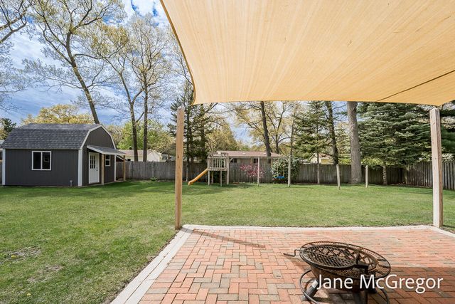 1731 Princess Lane, Muskegon, MI 49445