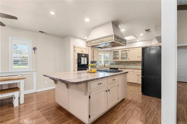 757 Hillgrove, Chico, CA 95926