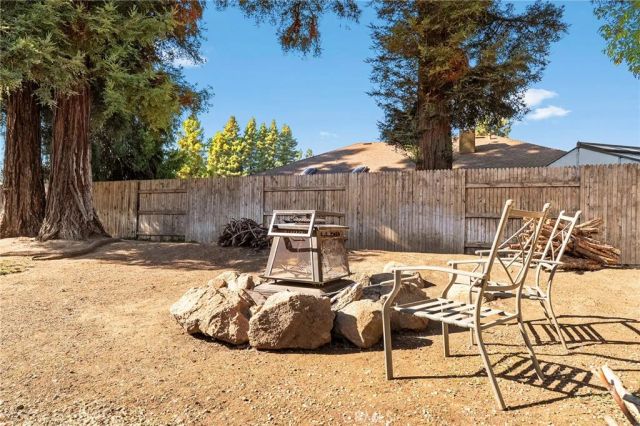 757 Hillgrove, Chico, CA 95926