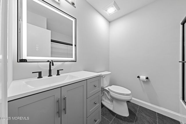 86 San Carlos Street, Toms River, NJ 08757