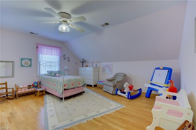 559 Rocky Hock RD, Wakefield, VA 23888