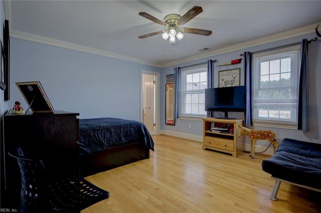 559 Rocky Hock RD, Wakefield, VA 23888