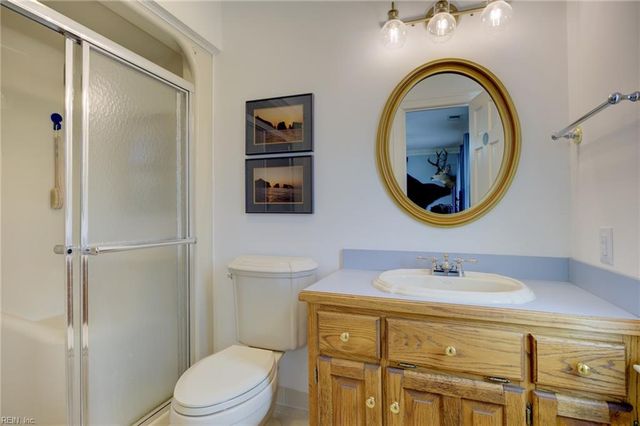 559 Rocky Hock RD, Wakefield, VA 23888