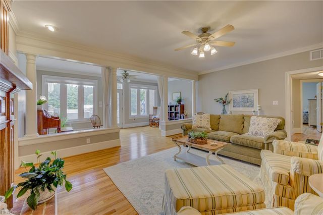 559 Rocky Hock RD, Wakefield, VA 23888