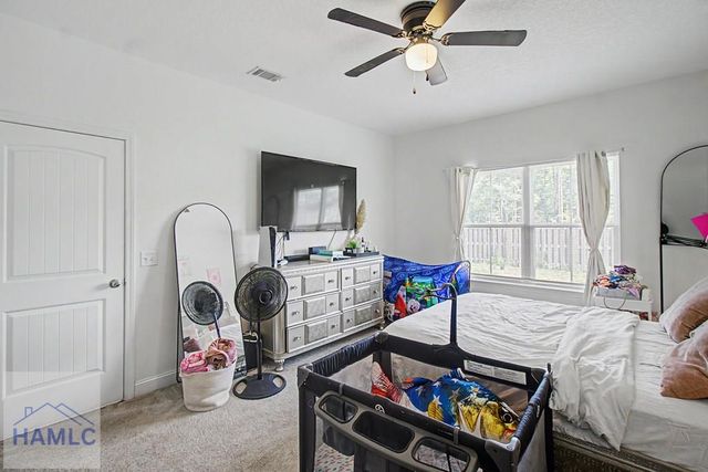881 Grayson Avenue, Hinesville, GA 31313