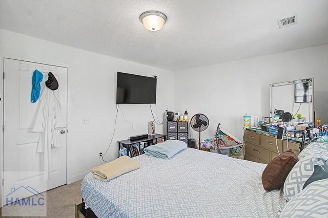 881 Grayson Avenue, Hinesville, GA 31313