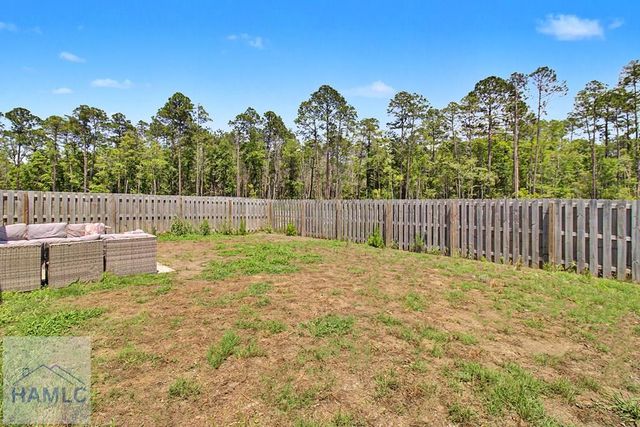 881 Grayson Avenue, Hinesville, GA 31313