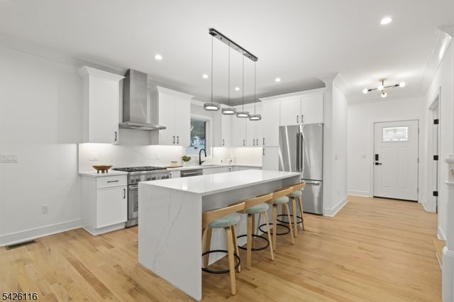 426 Millburn Ave A, Millburn Twp., NJ 07041