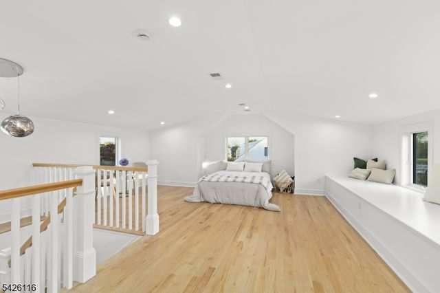 426 Millburn Ave A, Millburn Twp., NJ 07041