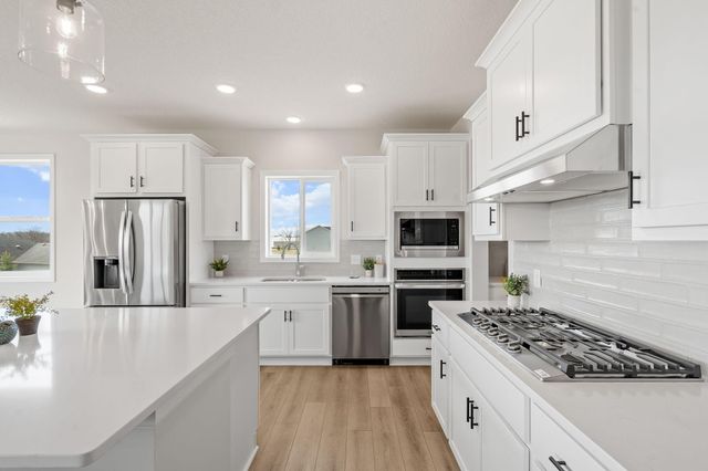 920 Buffalo Street NW, Delano, MN 55328