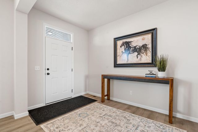 920 Buffalo Street NW, Delano, MN 55328