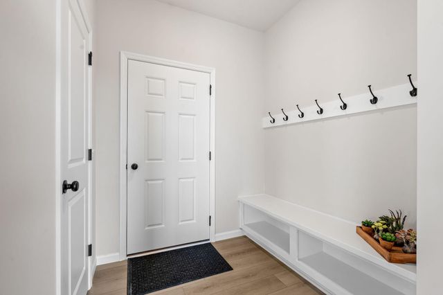920 Buffalo Street NW, Delano, MN 55328