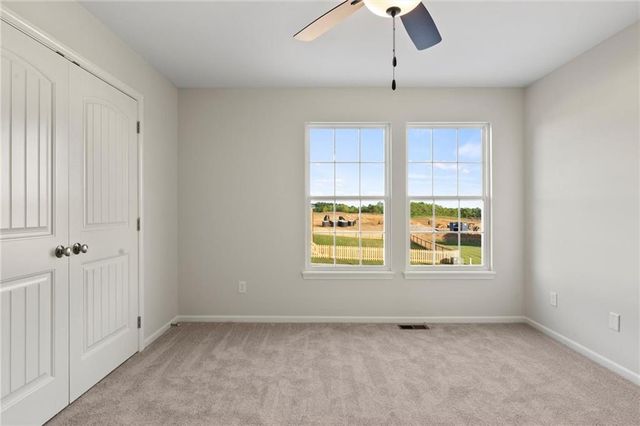 6017 NE 118th Street, Kansas City, MO 64156