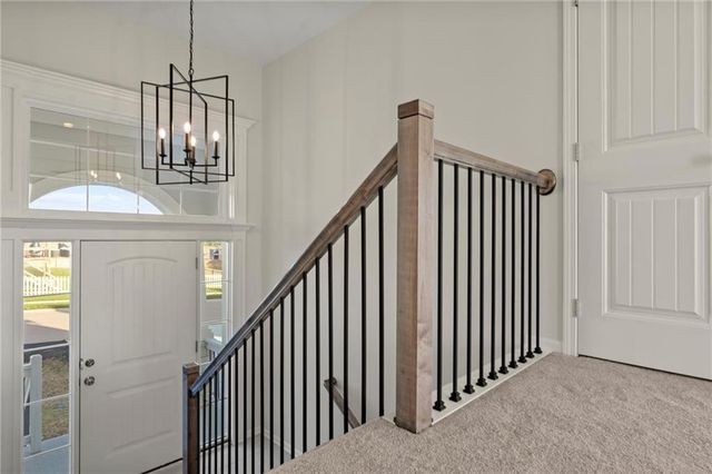 6017 NE 118th Street, Kansas City, MO 64156