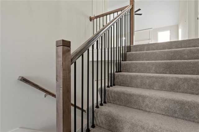 6017 NE 118th Street, Kansas City, MO 64156