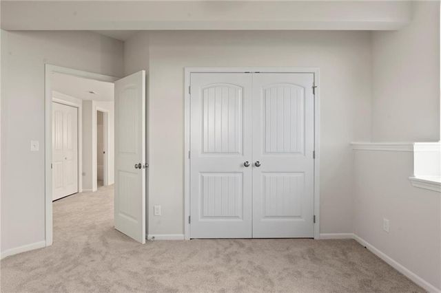 6017 NE 118th Street, Kansas City, MO 64156