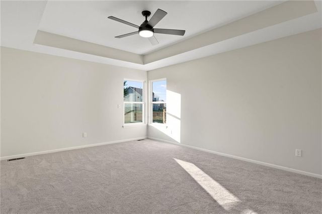 6017 NE 118th Street, Kansas City, MO 64156