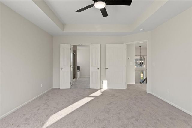 6017 NE 118th Street, Kansas City, MO 64156