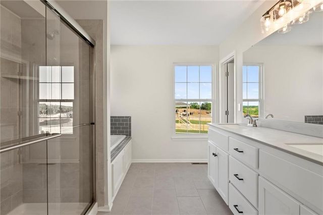 6017 NE 118th Street, Kansas City, MO 64156