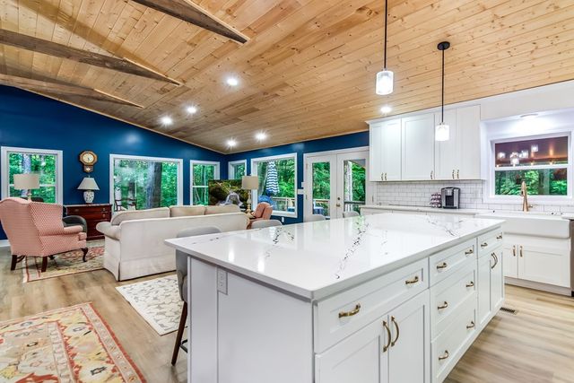 1564 Rackley Road, Ellijay, GA 30536