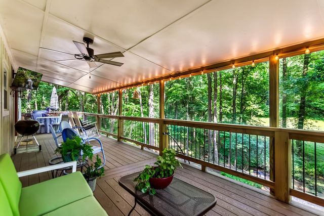 1564 Rackley Road, Ellijay, GA 30536