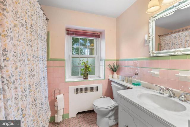 5240 OLEANDER RD, Drexel Hill, PA 19026