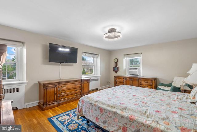 5240 OLEANDER RD, Drexel Hill, PA 19026