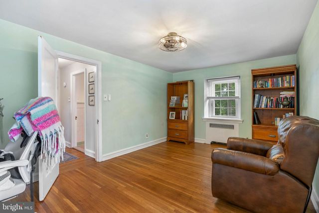 5240 OLEANDER RD, Drexel Hill, PA 19026