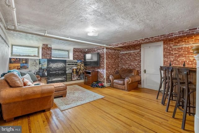 5240 OLEANDER RD, Drexel Hill, PA 19026