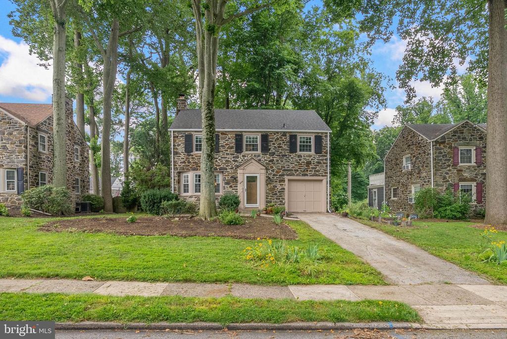 5240 OLEANDER RD, Drexel Hill, PA 19026