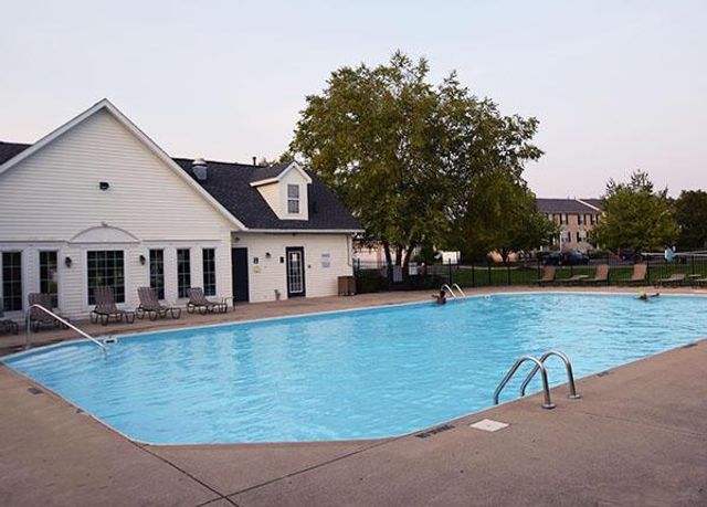 17 Green Mill, Blacklick, OH 43004