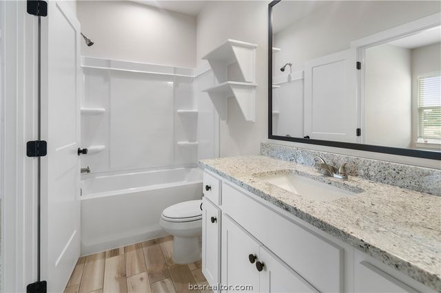 3525 Brayden Drive, College Station, TX 77845