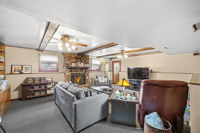 8796 Madison Avenue, Munster, IN 46321