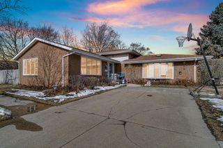 8796 Madison Avenue, Munster, IN 46321