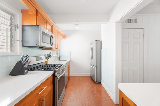 411 S Palmway, Lake Worth Beach, FL 33460