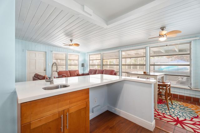 411 S Palmway, Lake Worth Beach, FL 33460