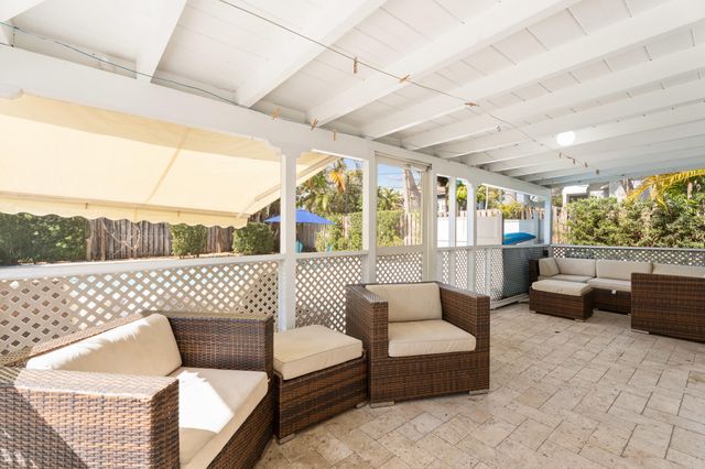 411 S Palmway, Lake Worth Beach, FL 33460